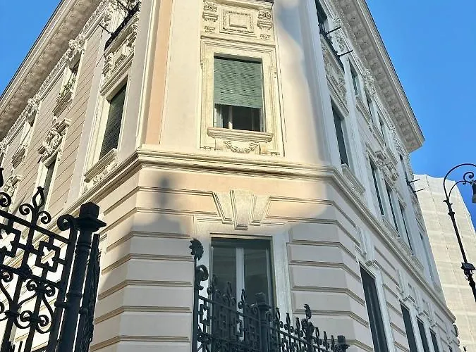 Konukevi Il Tempio Della Capitale 4*