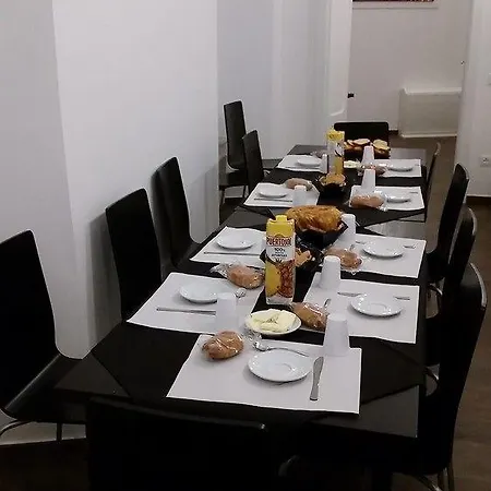 일 템피오 델라 카피탈레 게스트하우스 4*